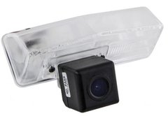 Камера заднего вида Falcon SC92HCCD