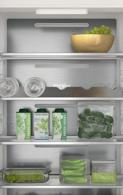 Холодильник Whirlpool WHC20T352