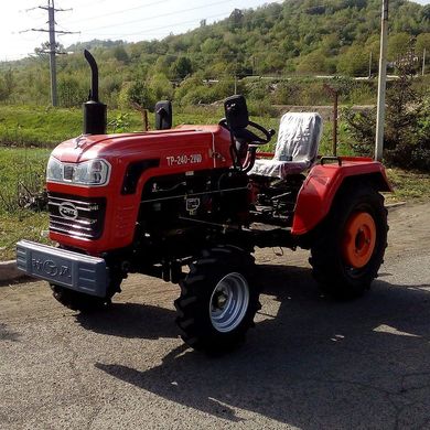 Трактор садовый Forte TP-240-2WD (83027)