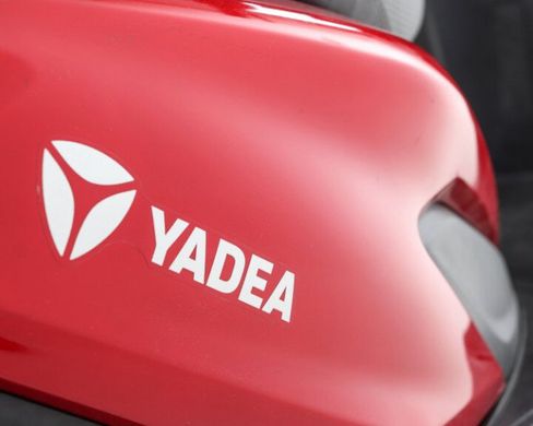 Електроскутер Yadea S-Tour Red