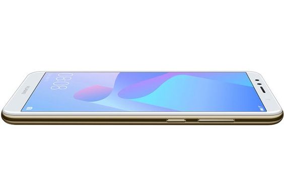Смартфон Huawei Y6 2018 2/16GB Gold (51092JHS)