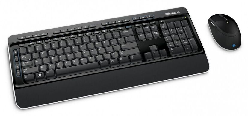 Комплект (клавіатура, мишка) Microsoft Wireless Desktop 3050 Black Ru (PP3-00018)