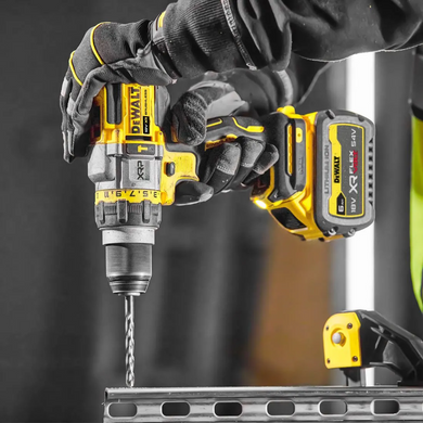 Шуруповерт DeWalt DCD999NT