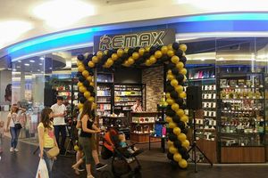 Эксклюзивный бренд-шоп всемирно известных аксессуаров REMAX!