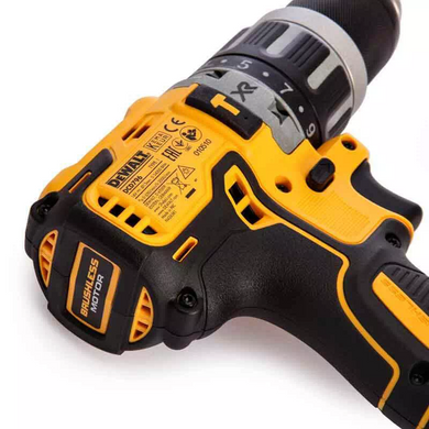 Шурупокрут DeWalt DCD796D2