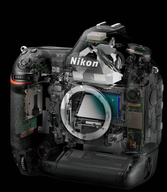 Фотоапарат Nikon D6 Body (VBA570AE)
