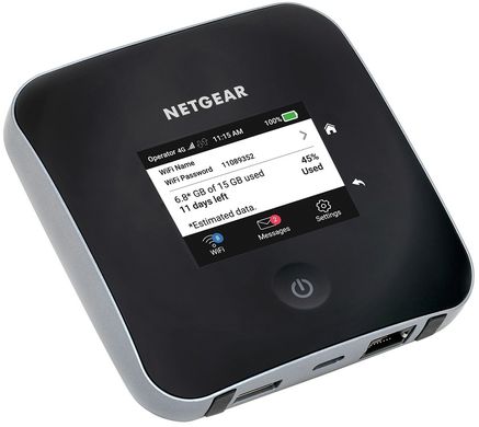 Wi-Fi роутер NETGEAR MR2100 Nighthawk M2