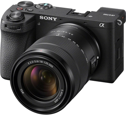 Фотоапарат Sony Alpha A6700 Kit 18-135mm (ILCE6700MB.CEC)