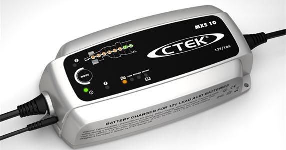 Інтелектуальний зарядний пристрій CTEK MXS 10 (56-843)