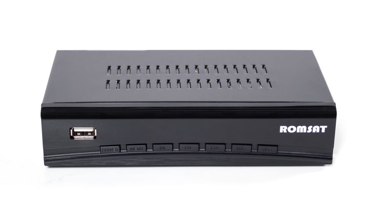 T2-тюнер ТВ Romsat T8050HD
