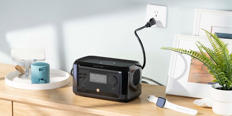 Зарядная станция EcoFlow RIVER mini 210Wh (Wireless) (RIVERMINIWIRELESS)