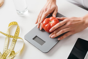 На что обратить внимание при выборе кухонных весов?