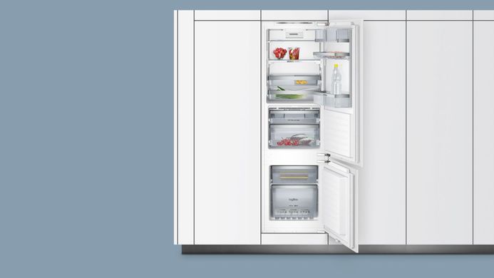 Холодильник Siemens KI39FP60