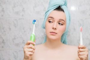 Електрична зубна щітка - варто чи ні? Електрична зубна щітка - варто чи ні?